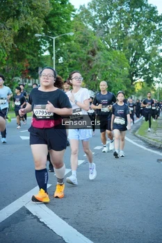 Runner Photo 1606228