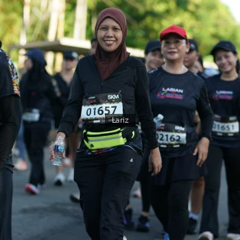 Runner Photo 1606320