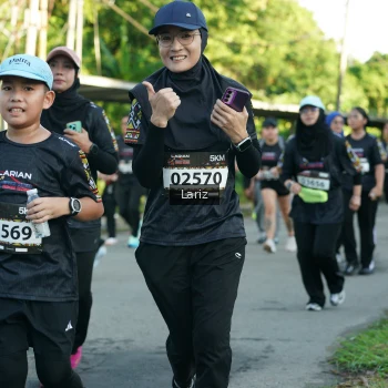 Runner Photo 1606334