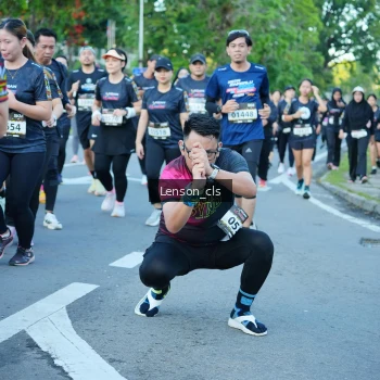 Runner Photo 1606355