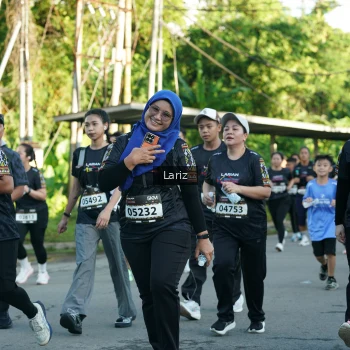 Runner Photo 1606384