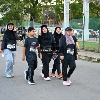 Runner Photo 1606448