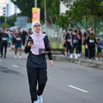 Runner Photo 1606465