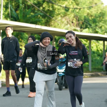 Runner Photo 1606486