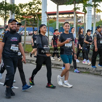 Runner Photo 1606541