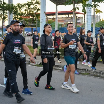 Runner Photo 1606544