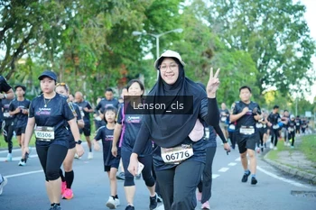 Runner Photo 1606545