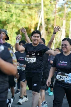Runner Photo 1606636
