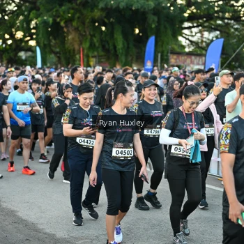 Runner Photo 1606731