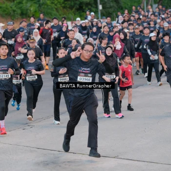 Runner Photo 1606794