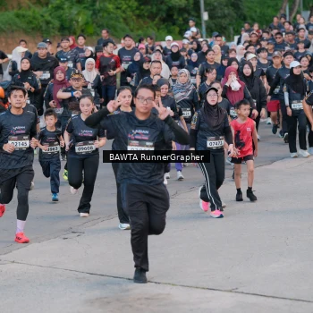 Runner Photo 1606798