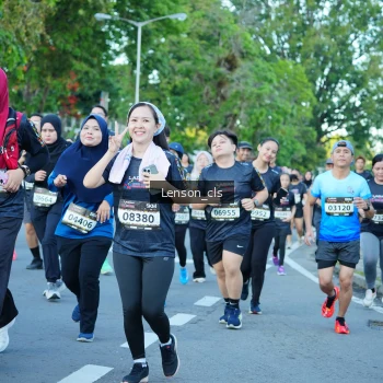 Runner Photo 1606806