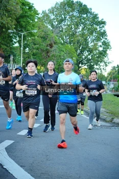 Runner Photo 1606807