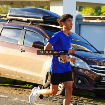 Runner Photo 1606814