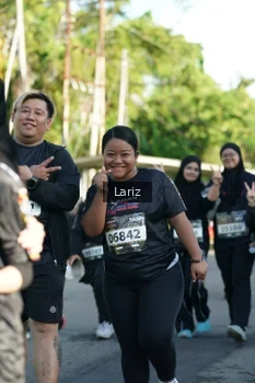 Runner Photo 1606841
