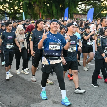 Runner Photo 1606865