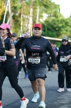 Runner Photo 1606890