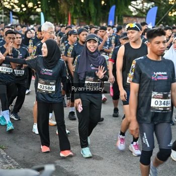 Runner Photo 1606915