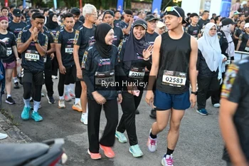 Runner Photo 1606973