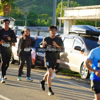 Runner Photo 1606980