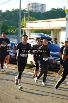 Runner Photo 1607030