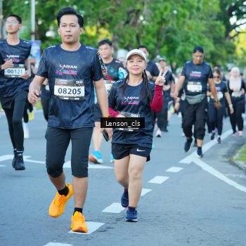 Runner Photo 1607076