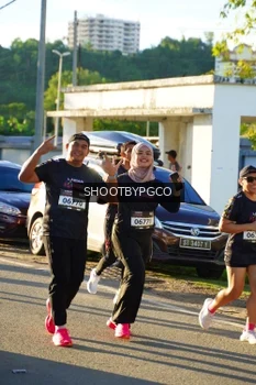 Runner Photo 1607086