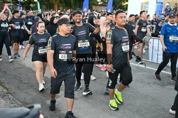 Runner Photo 1607093