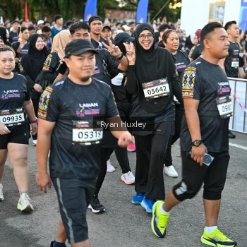 Runner Photo 1607108