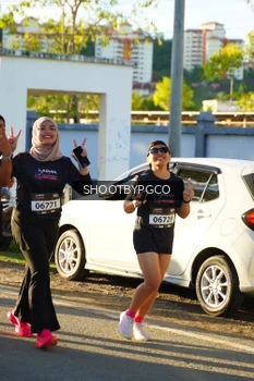 Runner Photo 1607132