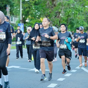 Runner Photo 1607167