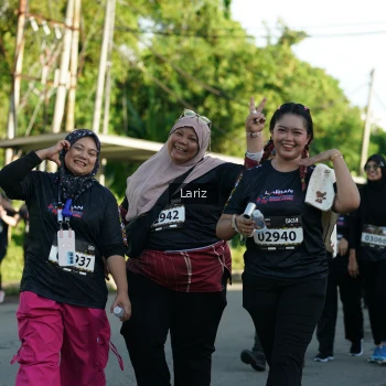 Runner Photo 1607265