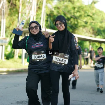 Runner Photo 1607293