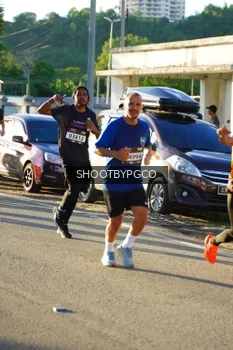 Runner Photo 1607423