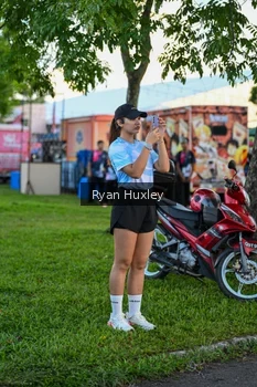 Runner Photo 1607447