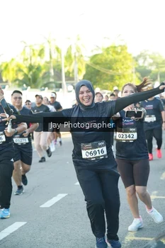 Runner Photo 1607535