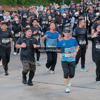 Runner Photo 1607545