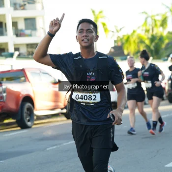 Runner Photo 1607640