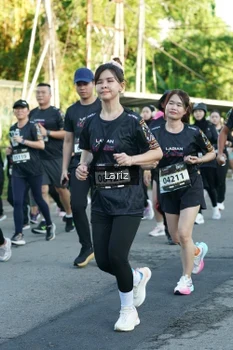 Runner Photo 1607644