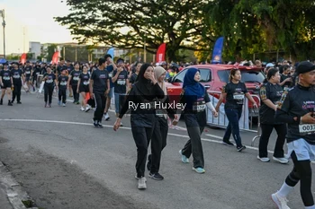 Runner Photo 1607655
