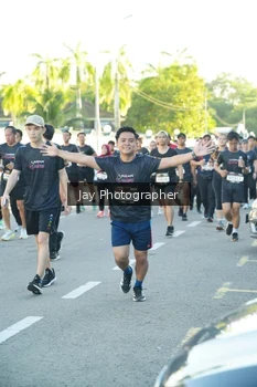 Runner Photo 1607687