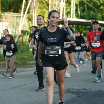 Runner Photo 1607981