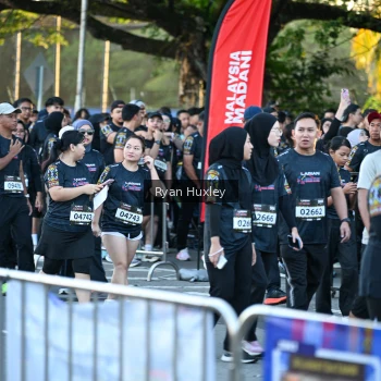 Runner Photo 1608019
