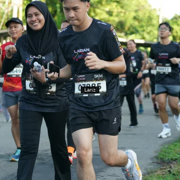 Runner Photo 1608037