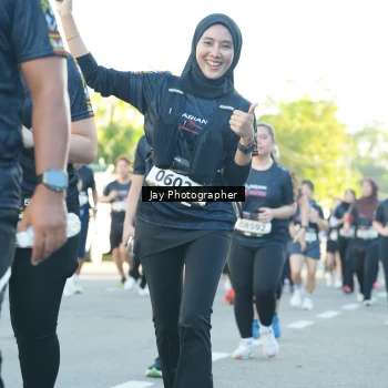 Runner Photo 1608048