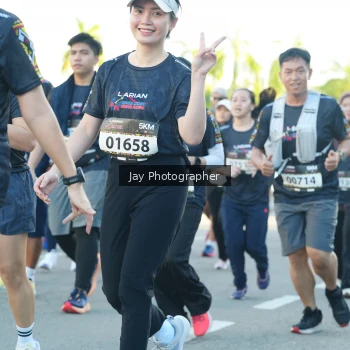 Runner Photo 1608069
