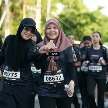 Runner Photo 1608077