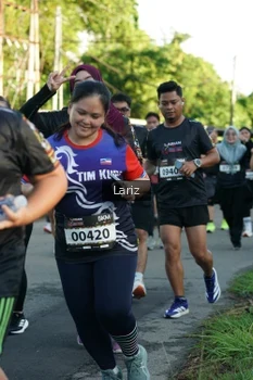 Runner Photo 1608118