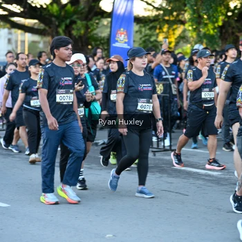 Runner Photo 1608206