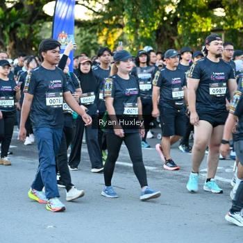 Runner Photo 1608264